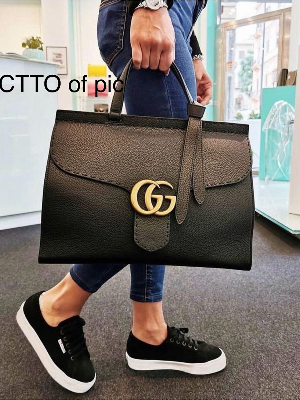 Marmont top
Handle
